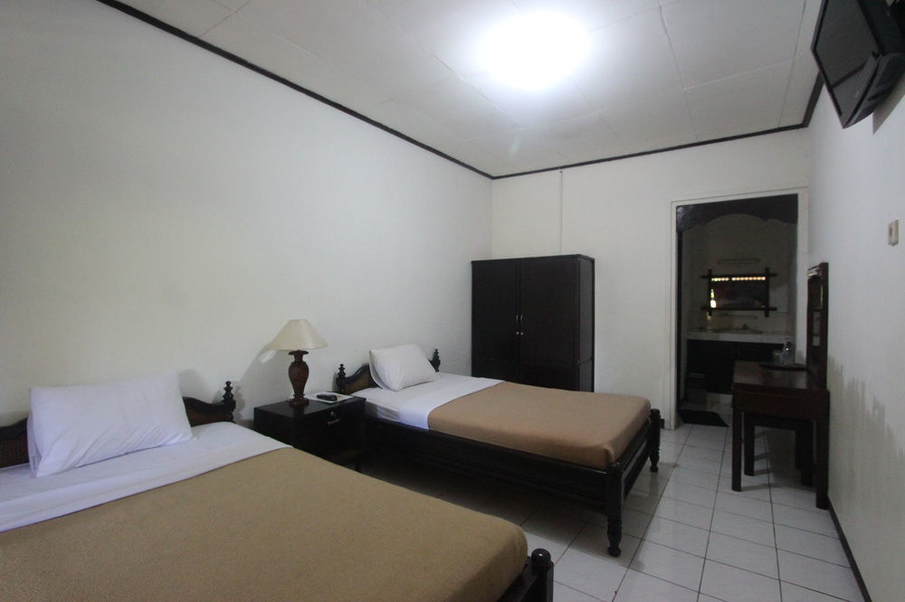 Ramayana Hotel Sanur  Luaran gambar